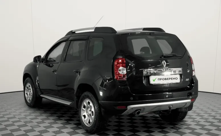 Renault Duster I 2.0 MT (135 л.с.) 4WD