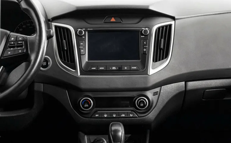 Hyundai Creta I 1.6 AT (123 л.с.)