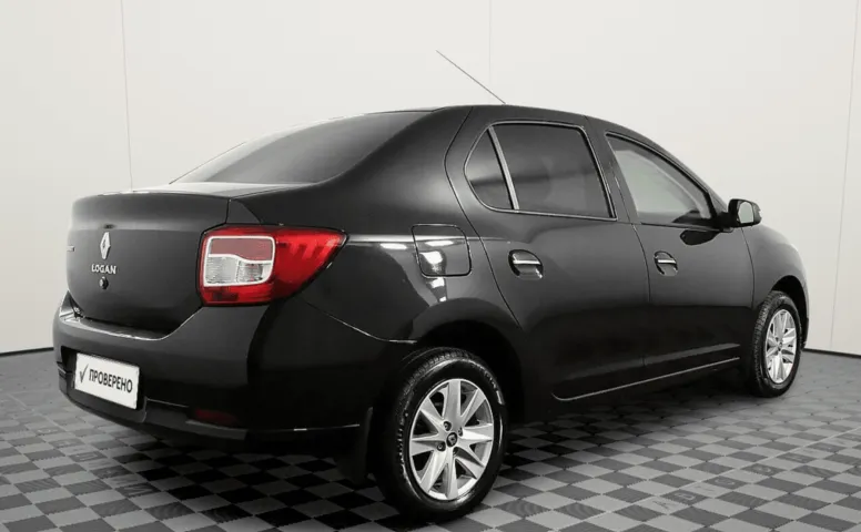 Renault Logan II 1.6 MT (102 л.с.)