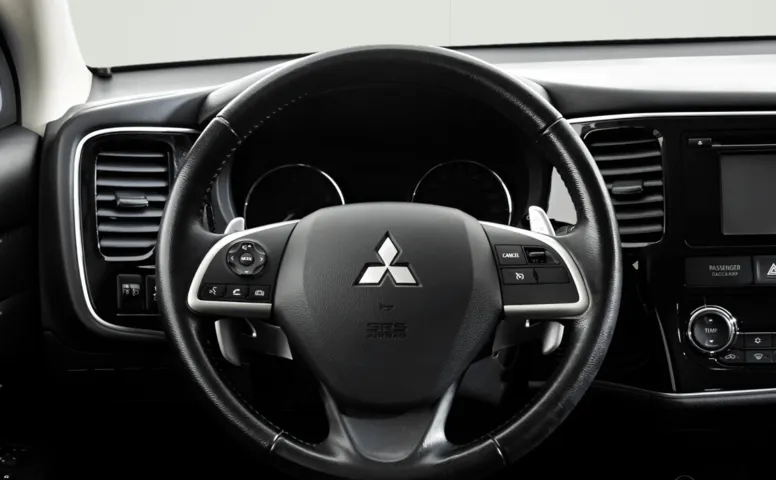 Mitsubishi Outlander III Рестайлинг 2.0 CVT (146 л.с.) 4WD
