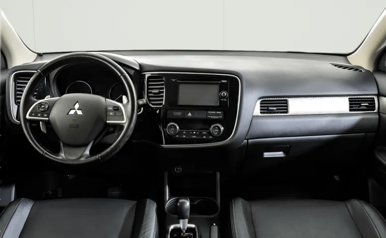 Mitsubishi Outlander III Рестайлинг 2.0 CVT (146 л.с.) 4WD