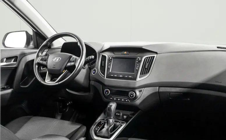 Hyundai Creta I 1.6 AT (123 л.с.)