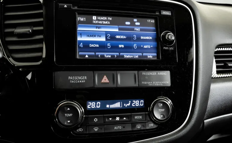 Mitsubishi Outlander III Рестайлинг 2.0 CVT (146 л.с.) 4WD