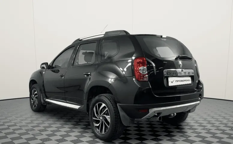 Renault Duster I 2.0 AT (135 л.с.)