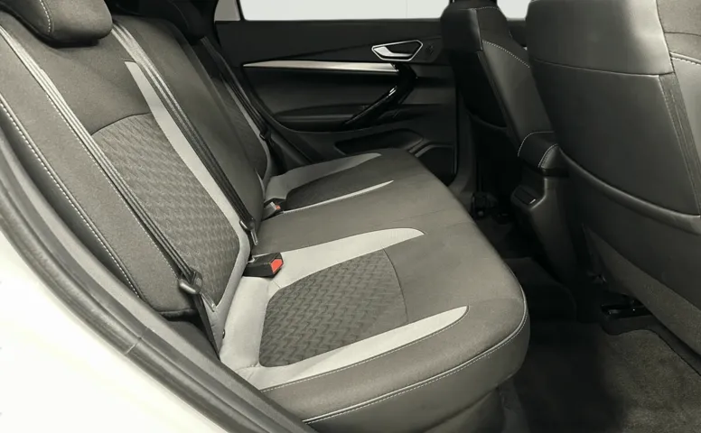 Lada (ВАЗ) Vesta I Рестайлинг (NG) 1.8 CVT (122 л.с.)