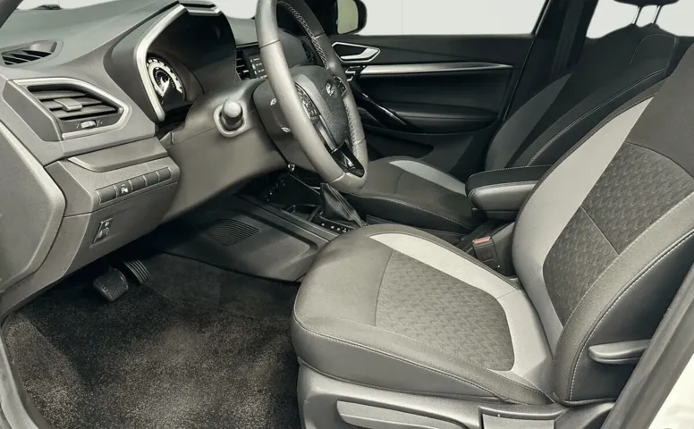 Lada (ВАЗ) Vesta I Рестайлинг (NG) 1.8 CVT (122 л.с.)